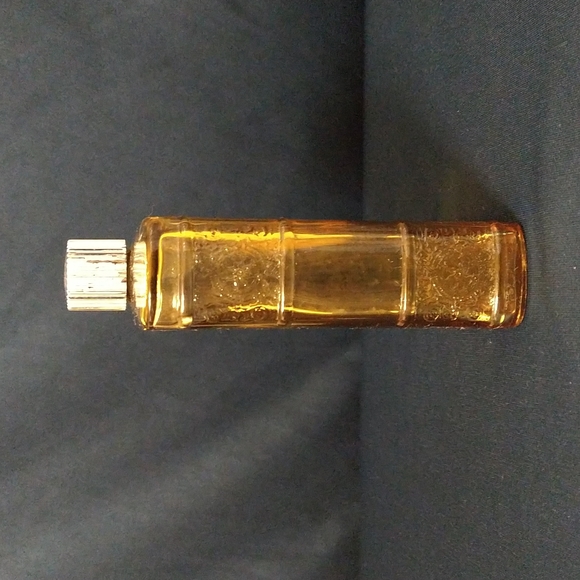 Vintage Avon Classics After Shave Men Novelty Book - Picture 2 of 4